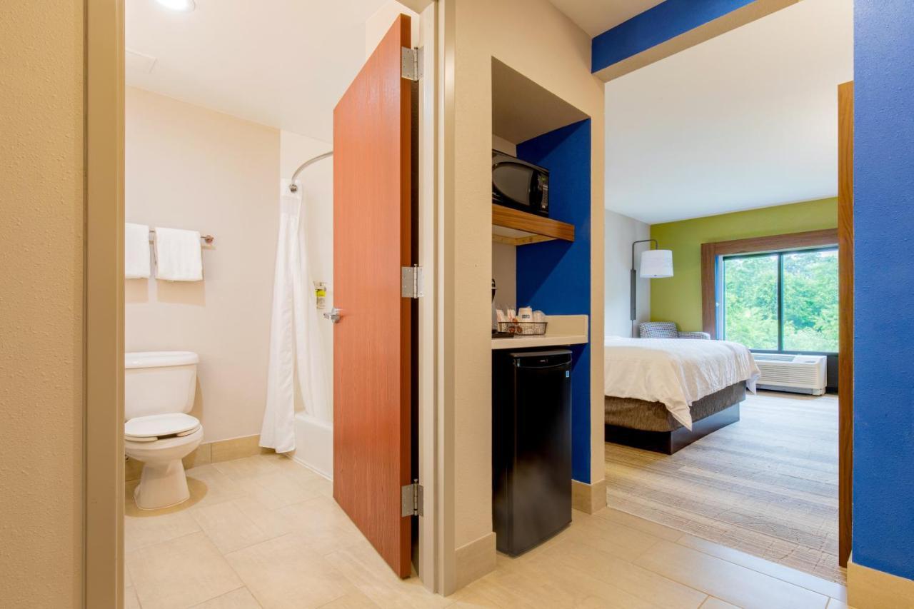 Holiday Inn Express Johnson City By Ihg Экстерьер фото