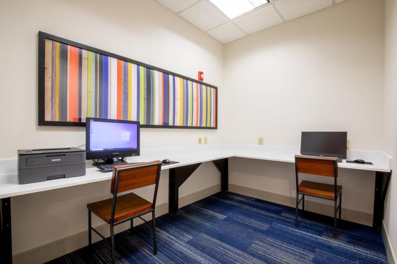 Holiday Inn Express Johnson City By Ihg Экстерьер фото