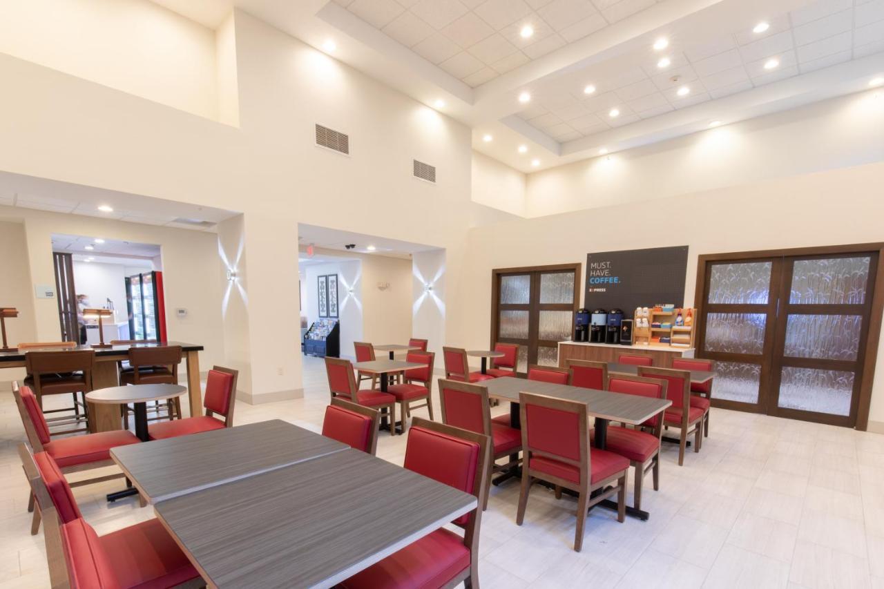 Holiday Inn Express Johnson City By Ihg Экстерьер фото